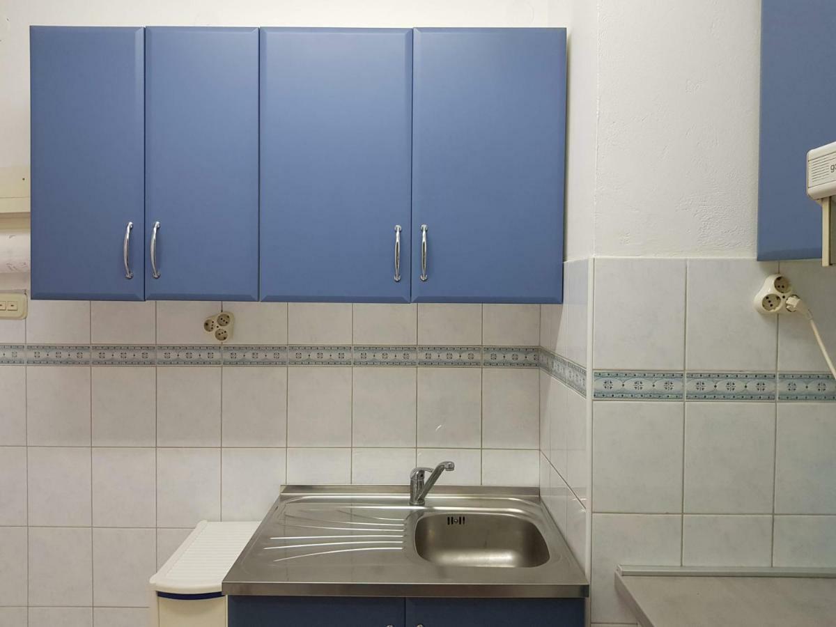 Mare Azzurro Apartments พูลา ภายนอก รูปภาพ